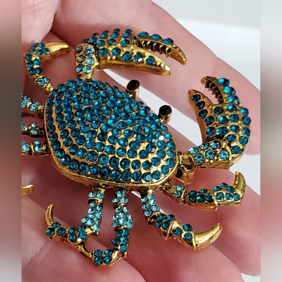 Blue Crab Brooch pin crystals stones gold vintage style AMAZING beach - Picture 7 of 8